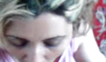 FemDom تا زمان کرنش مقعد سسکی خارجی شلاق زده و کنترل می کند